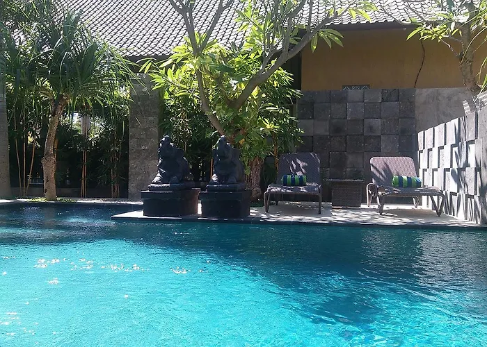 Alami Resort, Restaurant And Dive Center アメッド