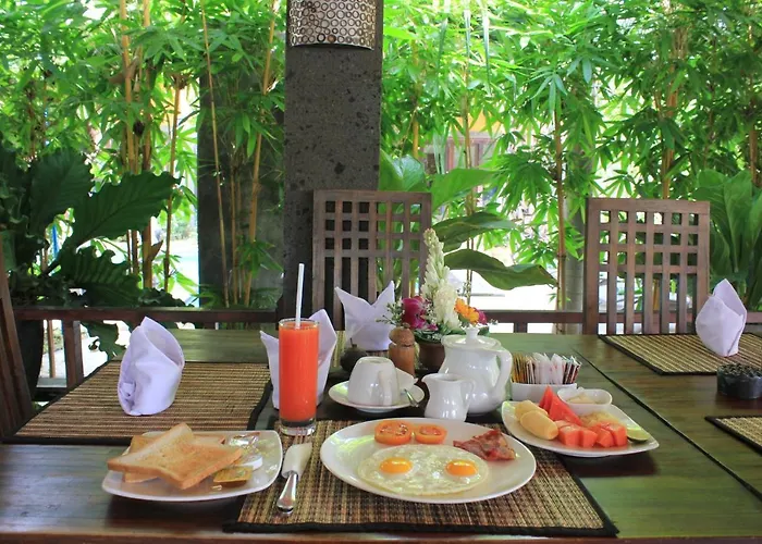 Alami Resort, Restaurant And Dive Center 3* アメッド